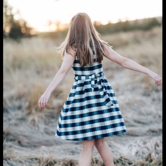 Meet your Posher, Erica - Picture 1 of 1